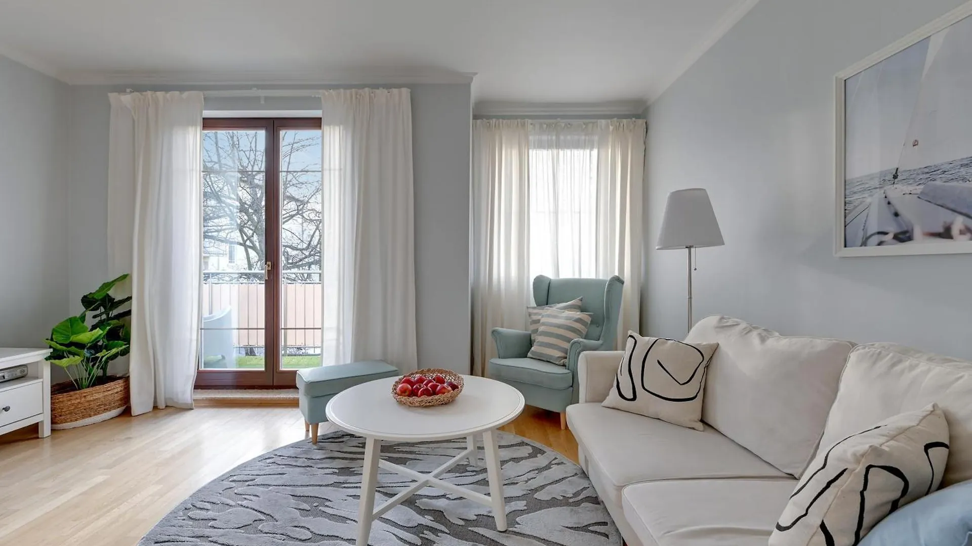 Lion Apartments - Amalfi Quiet Family 3 Bedr Apartment Sopot 0*,  Polen